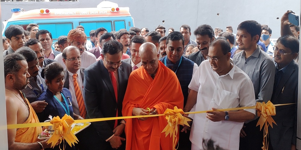 Sri Sri Sri Dr Nirmalanandanatha Maha Swamiji, President, Adichunchanagiri Mahasamsthana Mutt, Nagamangala, inaugurated the BGS Gleneagles Global Hospital’s Advanced Emergency & Trauma Center