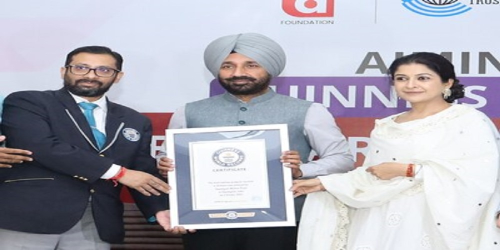 Chandigarh Welfare Trust (CWT) creates Guinness World Record for largest distribution of sanitary packets in 24 hours
