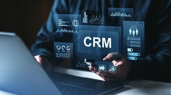 Marketing CRM Platforms Reshape Lead Generation Strategies as AI Personalization Expands in India